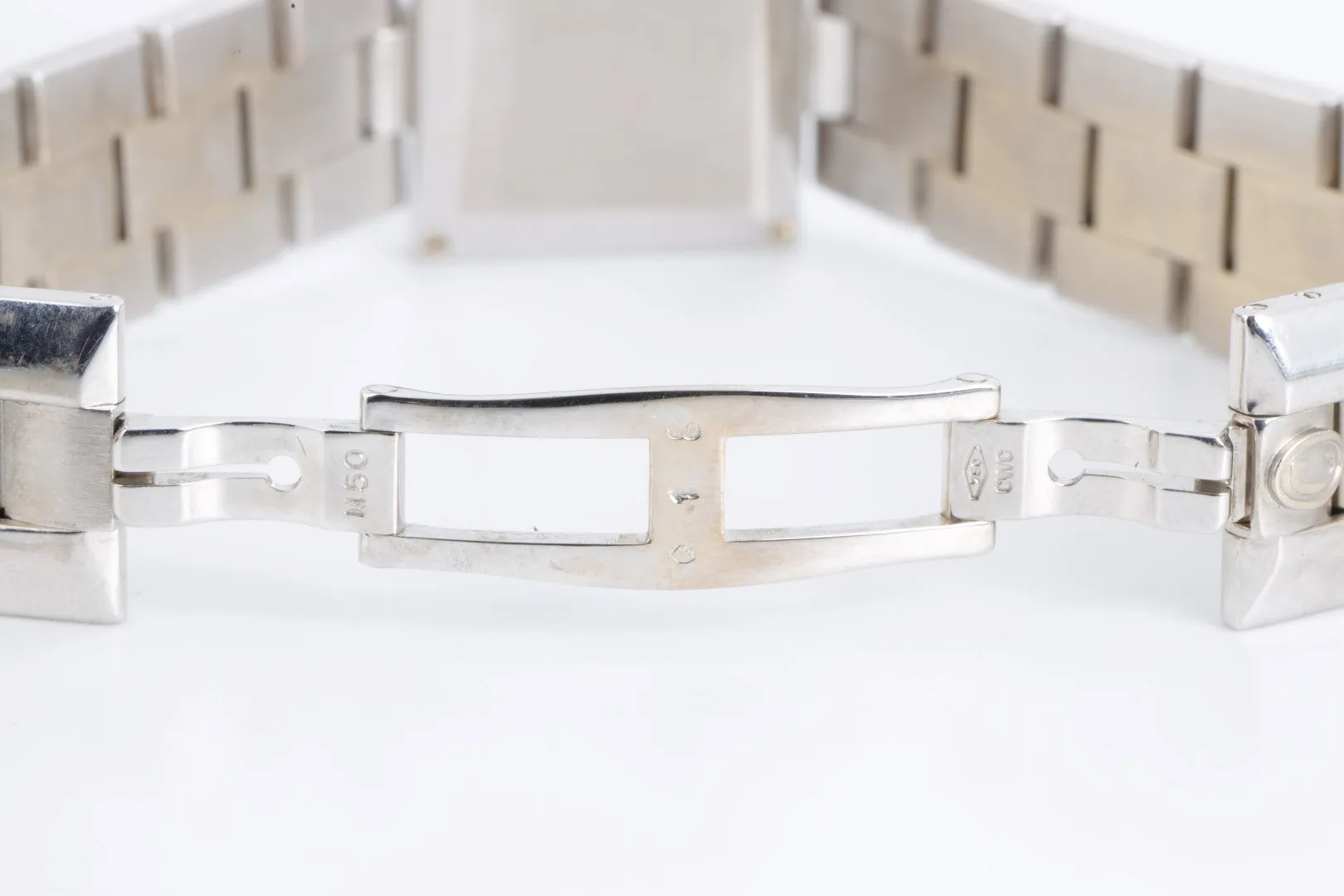 Concord La Scala 18K White Gold & Diamonds 20mm Ladies Watch