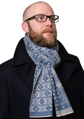 Design 1 - 2-colour Scarf in landmark design