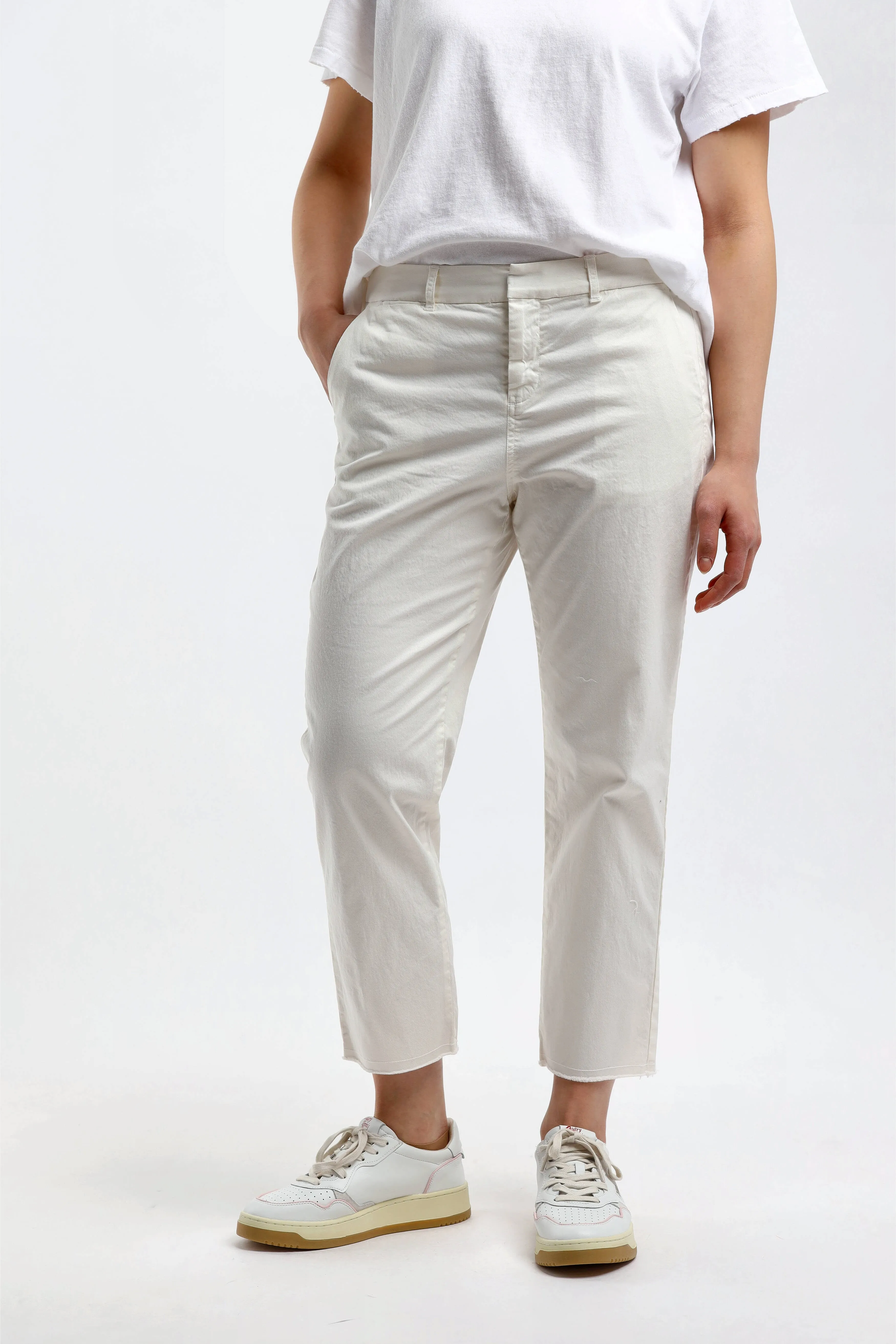 Hose Montauk in Eggshell